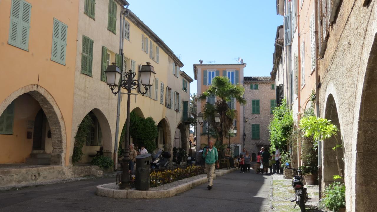 BIOT  