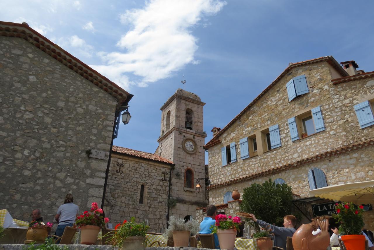 GOURDON  