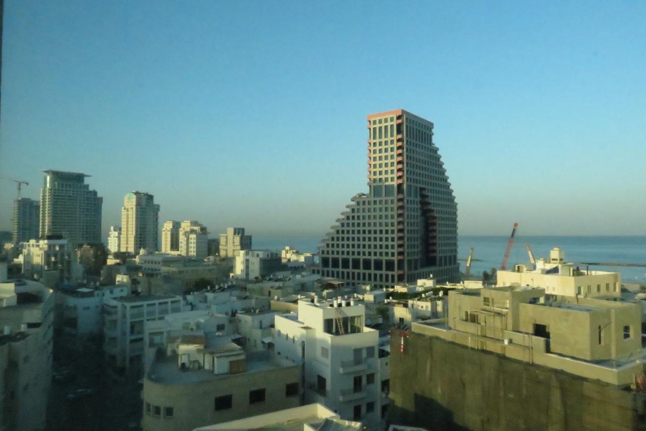 Tel Aviv 