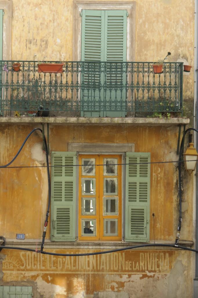 VALBONNE 