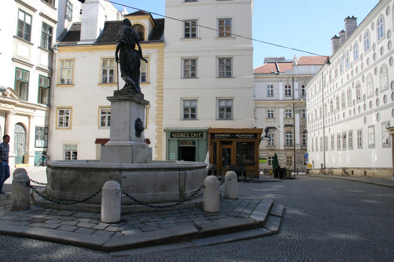 VIENNE  